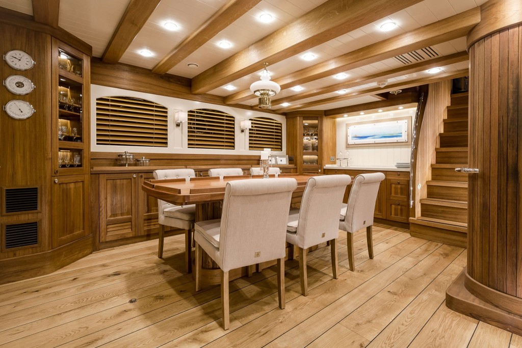 Malcolm Miller Yacht 8